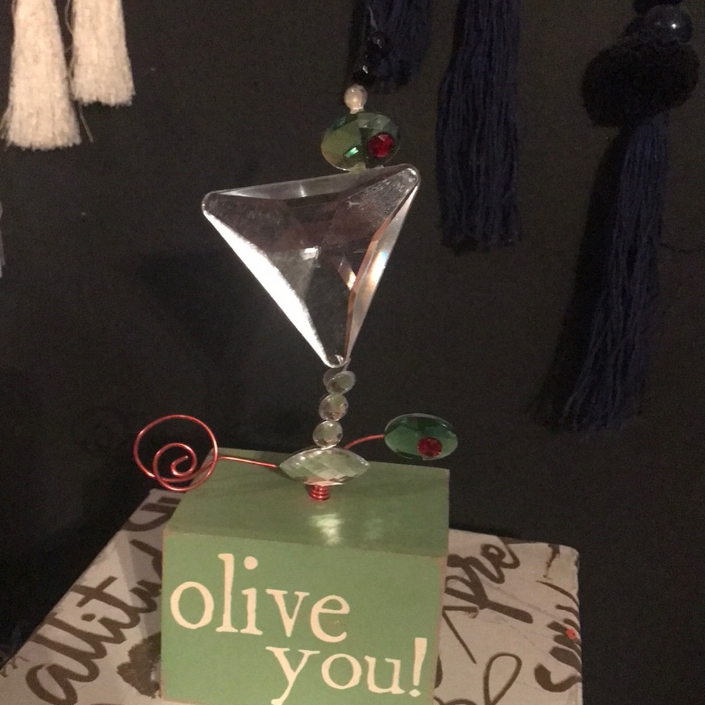 Martini 🍸 glass statue